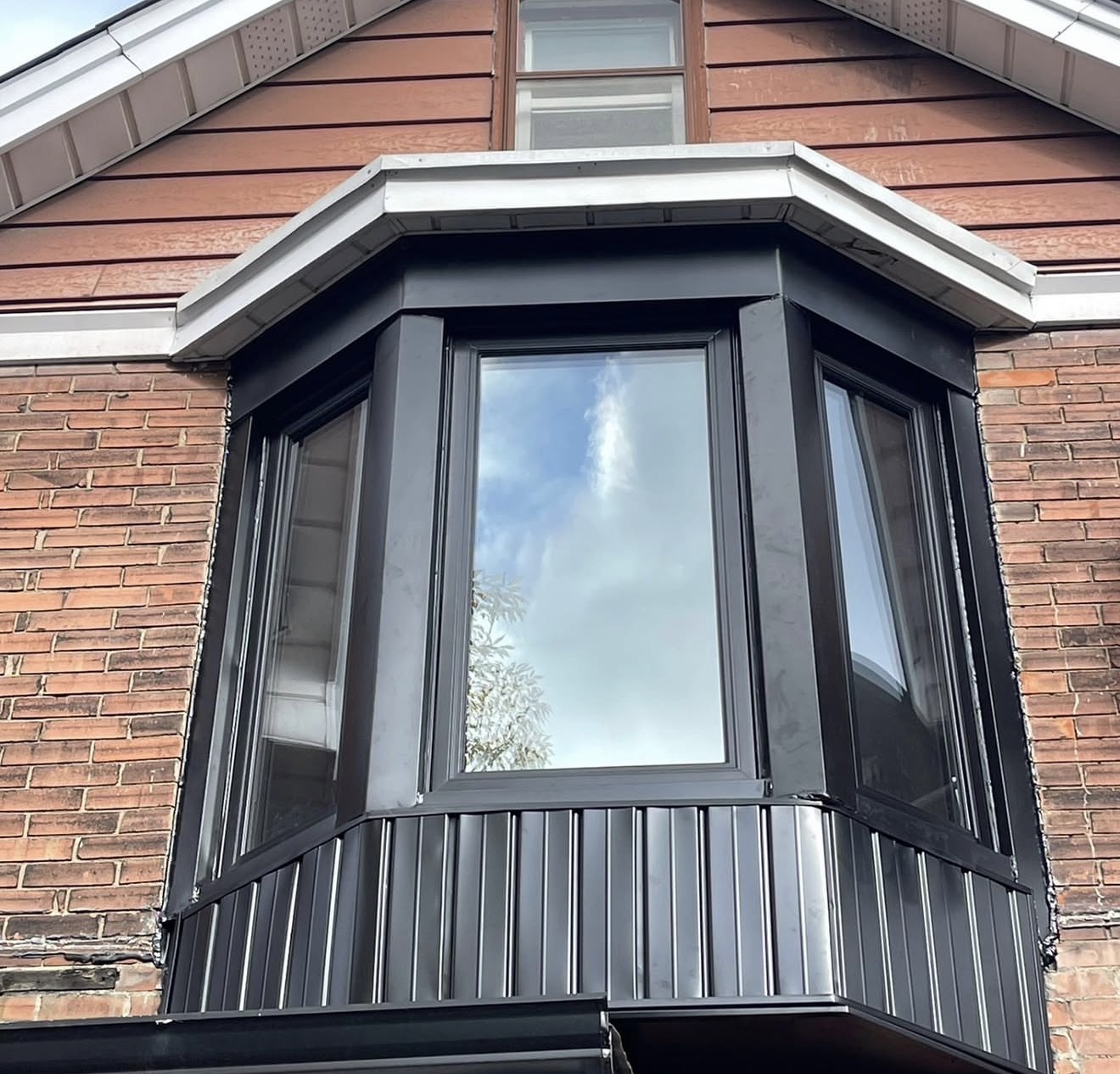 Modern Black Bay Window